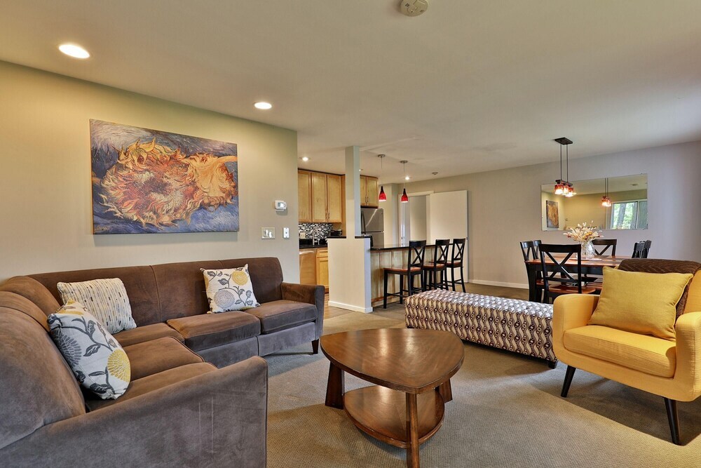 Killington Center Inn & Suites by Killington VR - 2 Bedrooms
