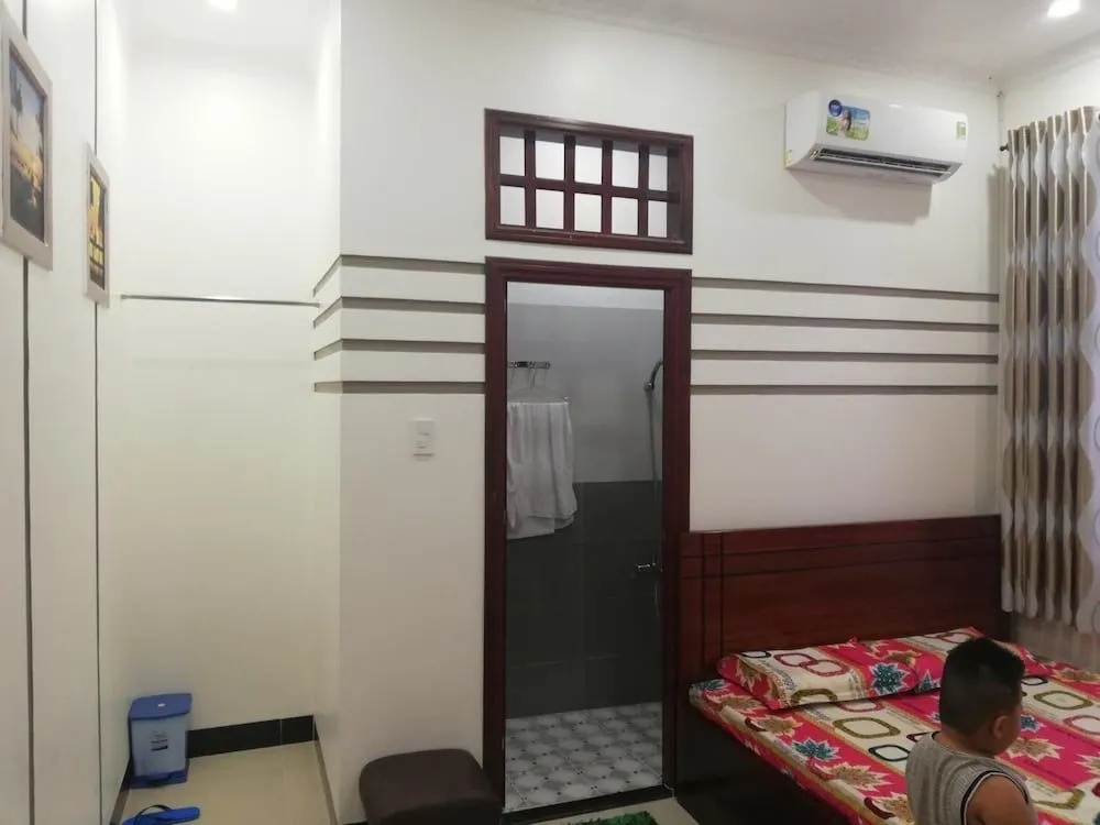 Dong Nam Hotel
