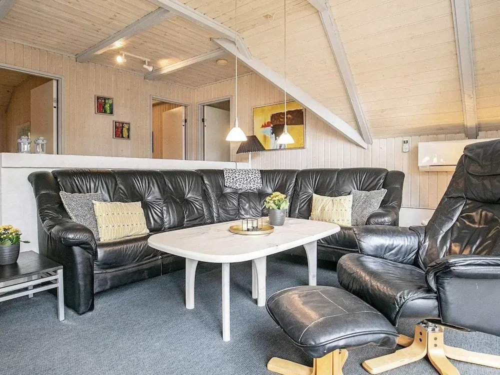 8 Person Holiday Home in Blavand