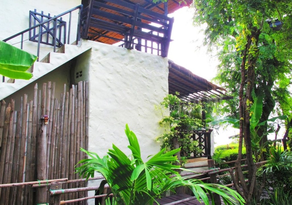 Tamarina Resort