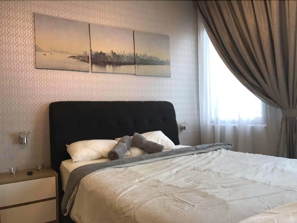 Trefoil Homestay by Facehome, SCCC, Setia Alam