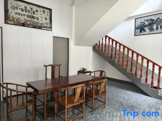 Yai Homestay