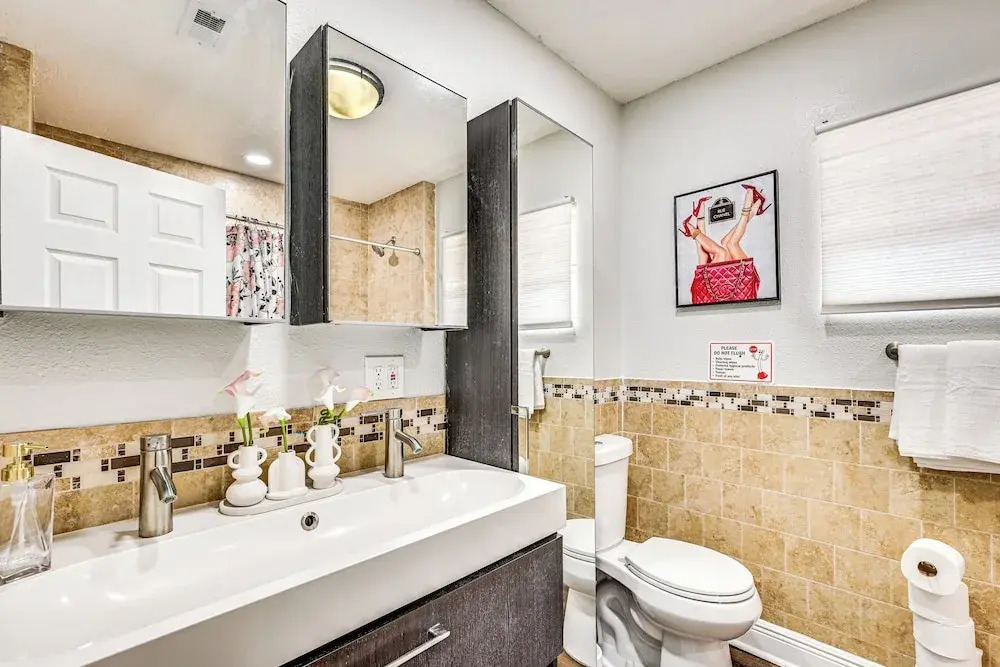 Breezy Lutz Home w/ Patio: Perfect for Long Stays