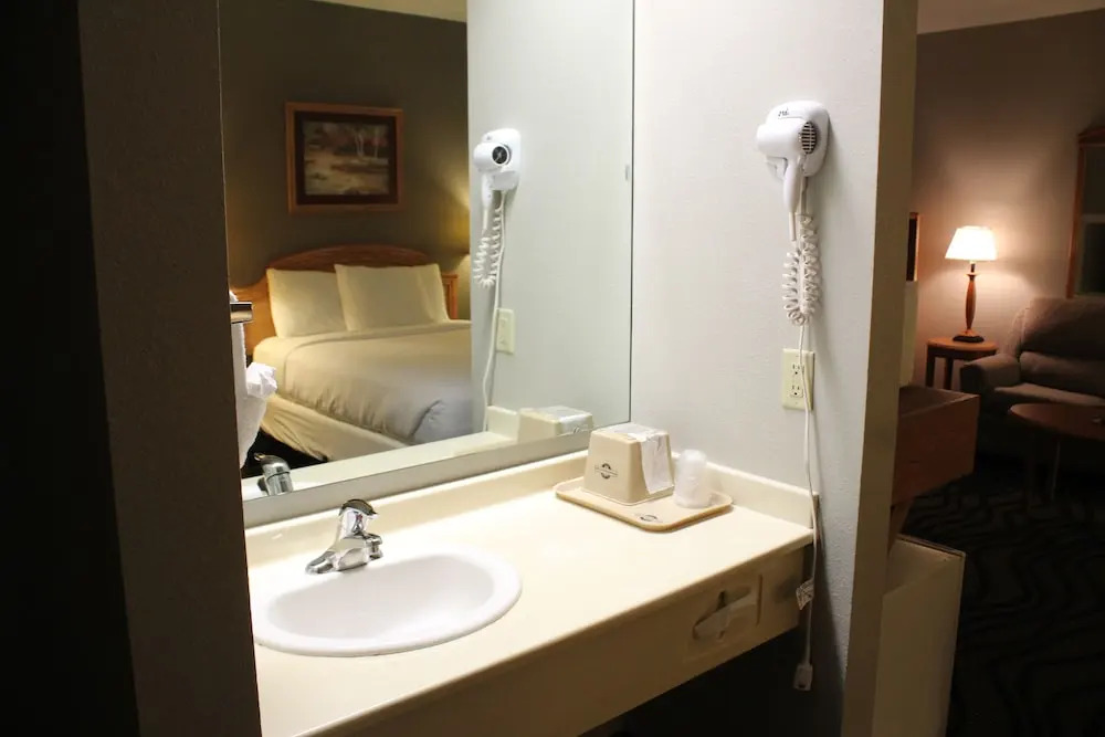 Mammoth Spring Lodge Motel