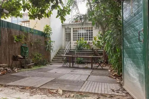 Central, Charming, Quiet, Garden and Parking