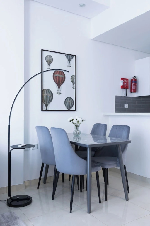 Waves Tower by KASCO