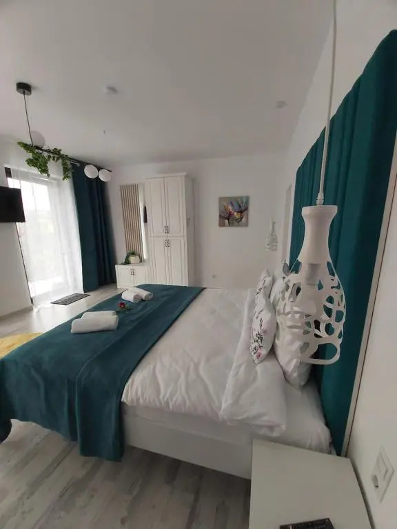 Accent House