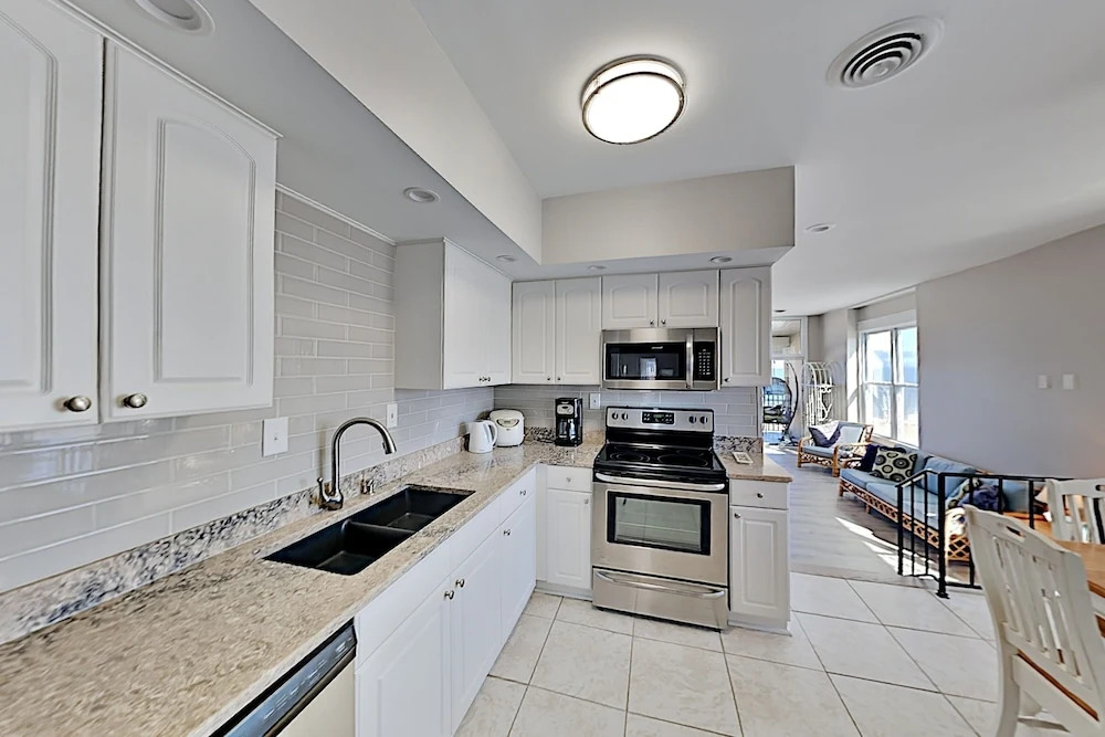 2009atla 3 Bedroom Condo