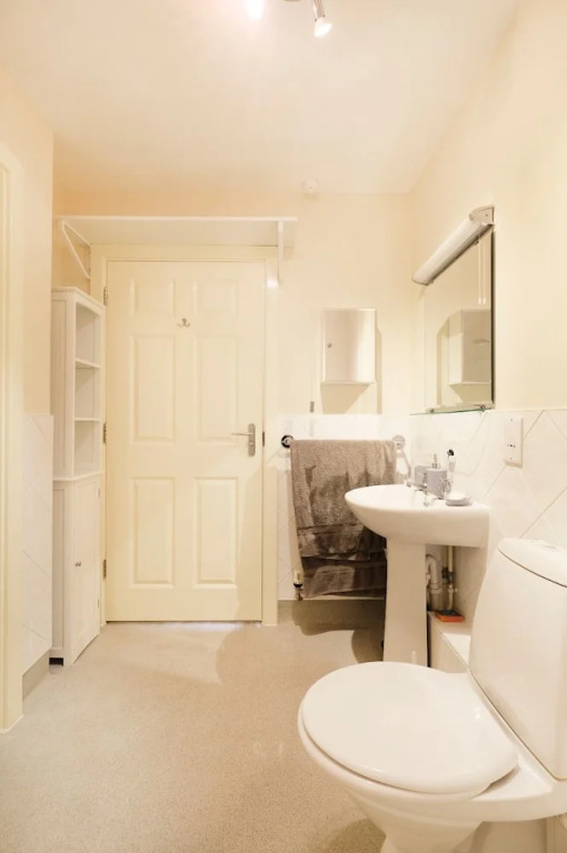 Cozy, Bright & Clean 1BR Flat for 2 in London
