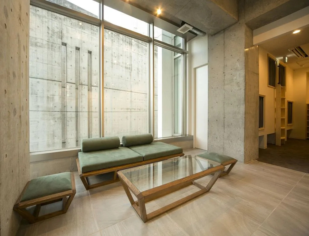 The Micro Museum Hostel Aoyama