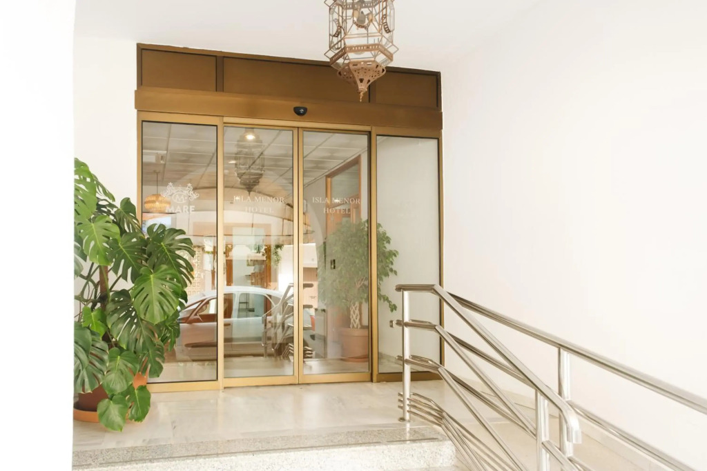 Hotel Isla Menor