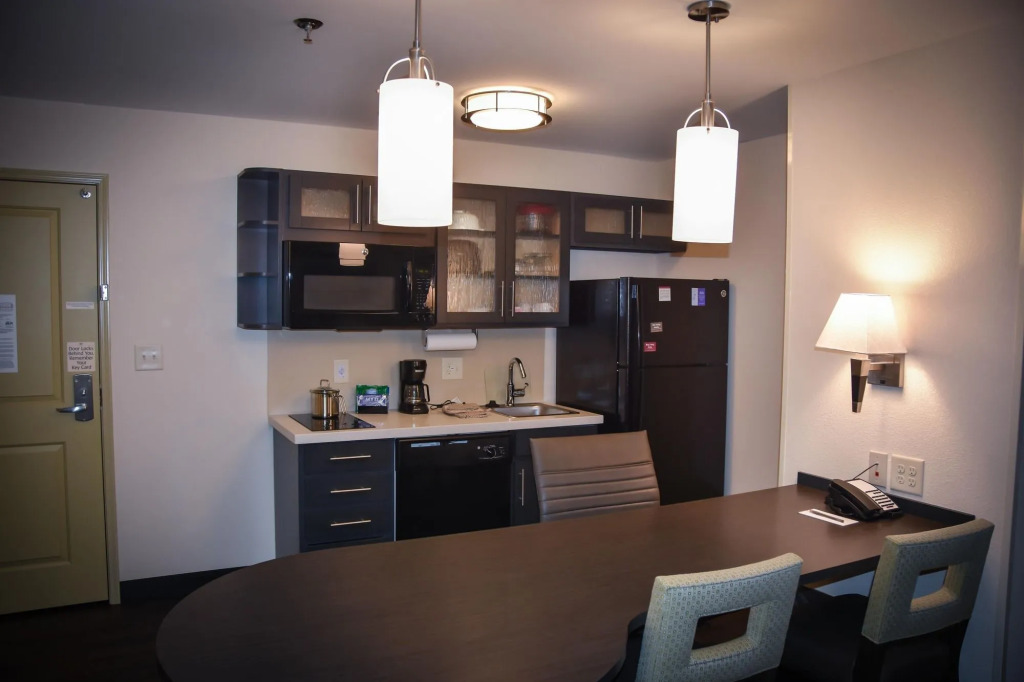 Candlewood Suites Columbus-Northeast by IHG