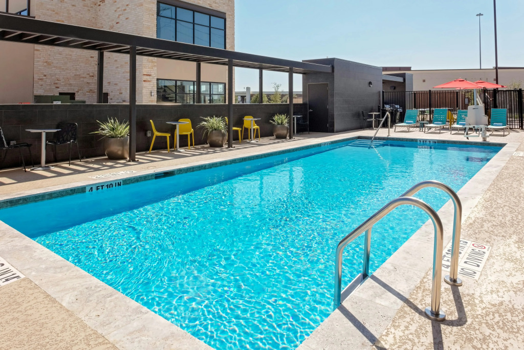 Home2 Suites by Hilton Rosenberg/Sugar Land Area