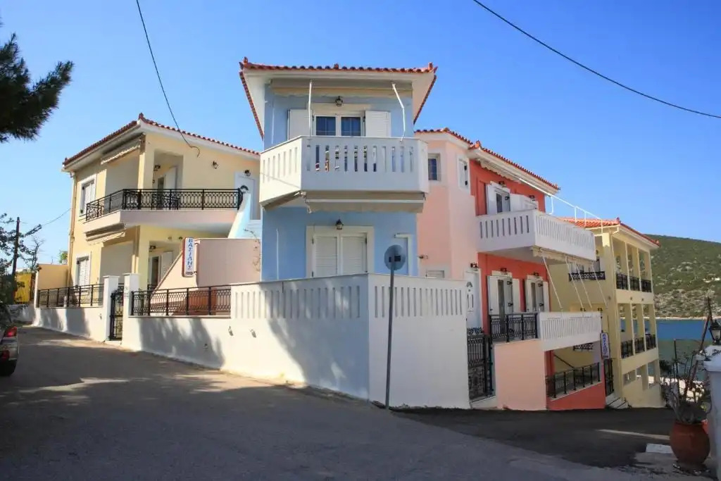 Vasilis Apartments Beachfront
