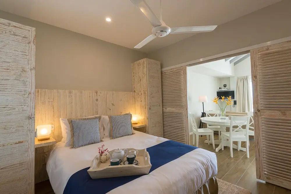 Le Nautique Beachfront Apartments