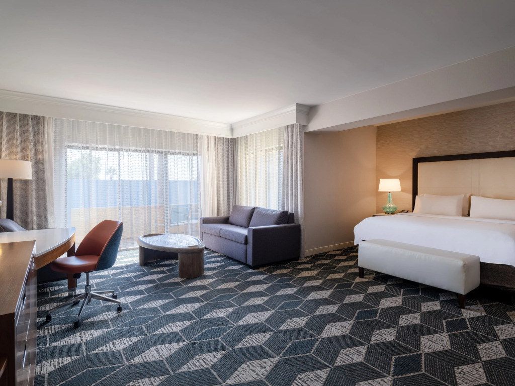 Crowne Plaza Phoenix - Chandler Golf Resort by IHG