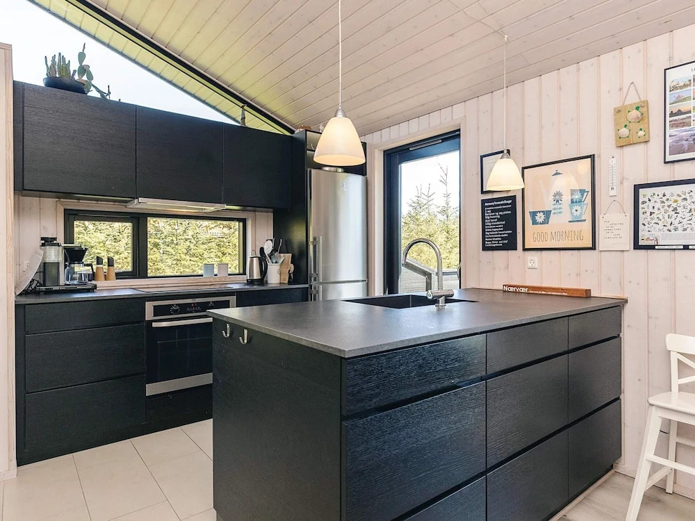 6 person holiday home in Løkken