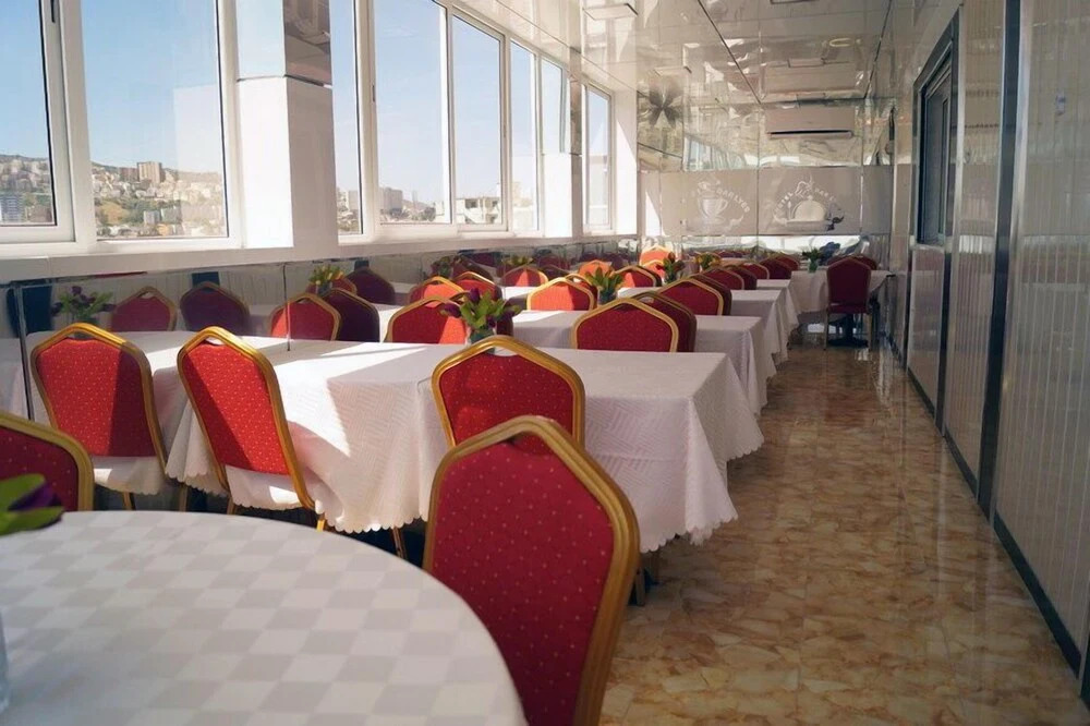 Hotel Dar Lyes