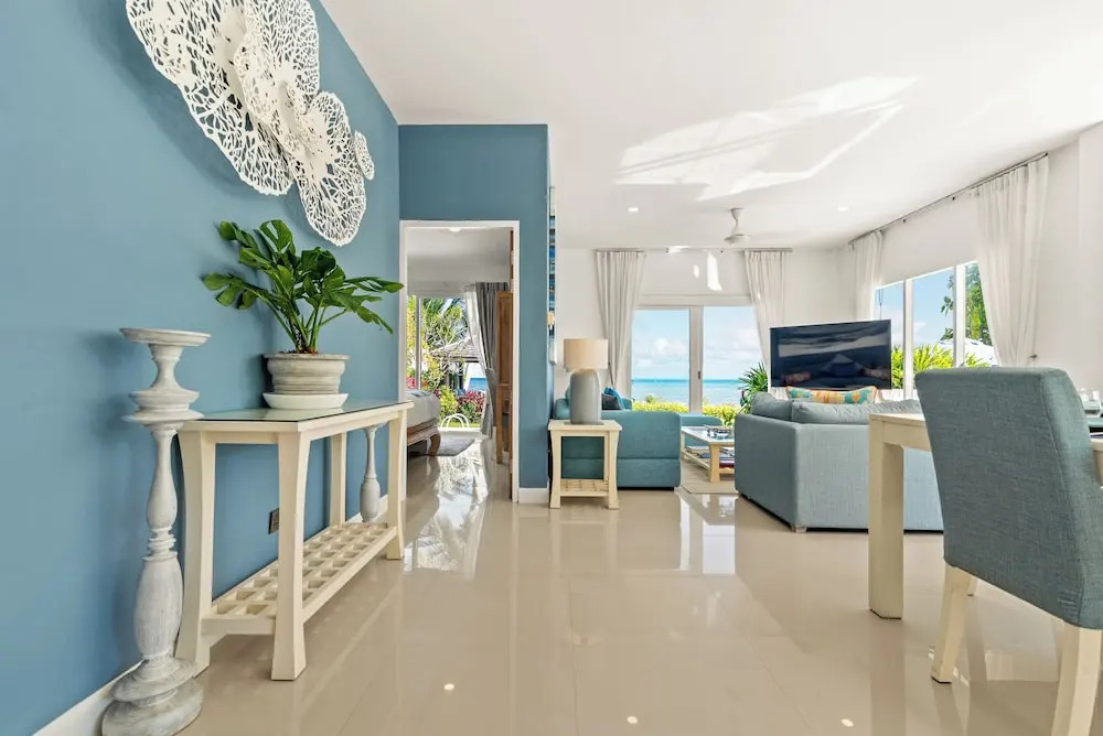 Beachfront 3 Bedroom Villa