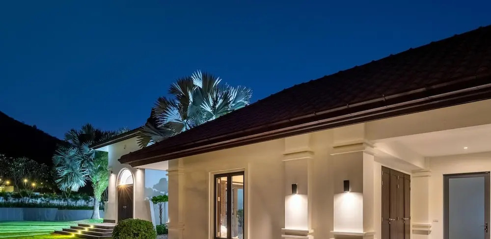 Luxury 5 Bedroom Pool Villa
