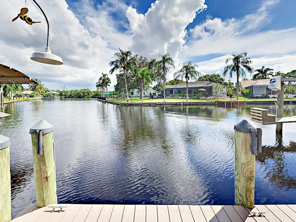 449 Seaworthy Road Duplex Unit #1 2 Bedrooms 2 Bathrooms Duplex