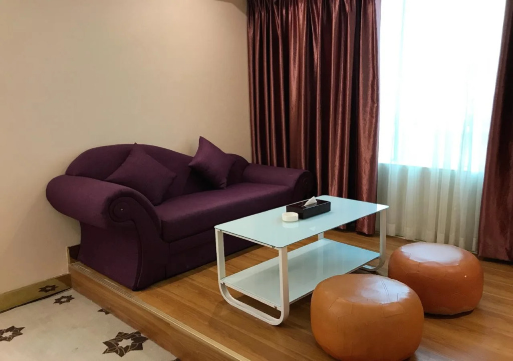 Jinju Boutique Apartment (Zhuhai Gongbei Port Lianhua Road)