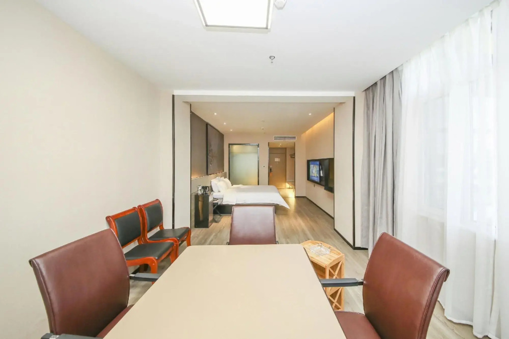 IU Hotel (Shijiazhuang Luancheng)