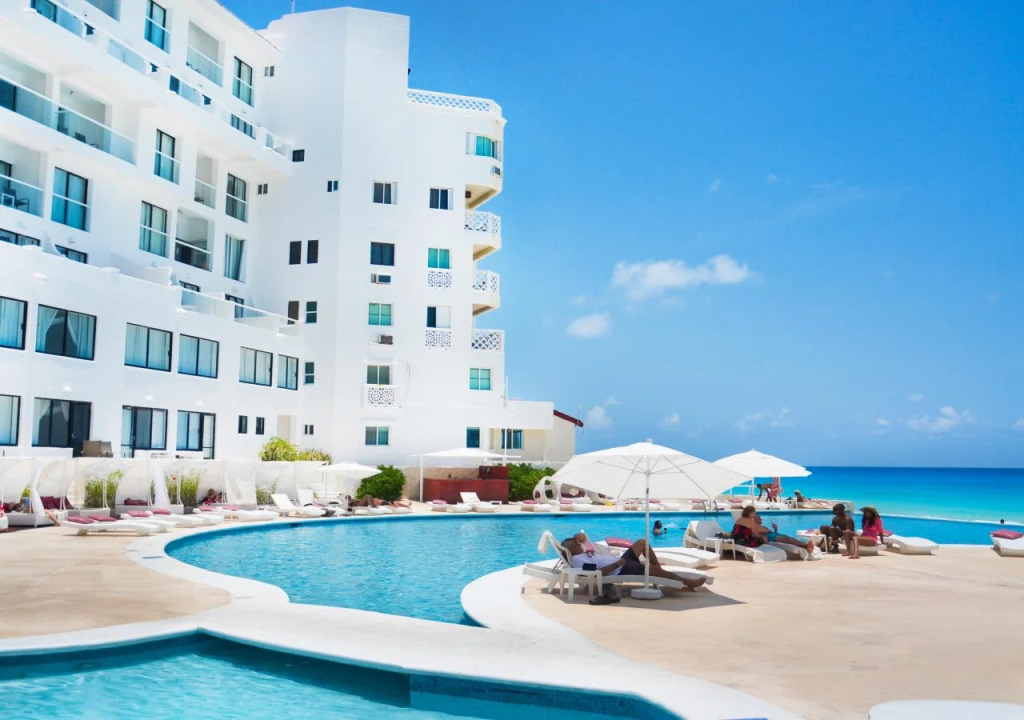 Cyan Cancun Resort & Spa