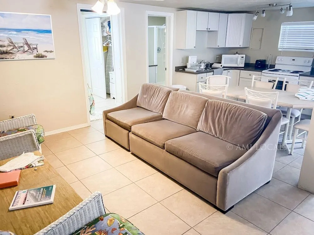 Island Time Inn Suites by AMI Locals