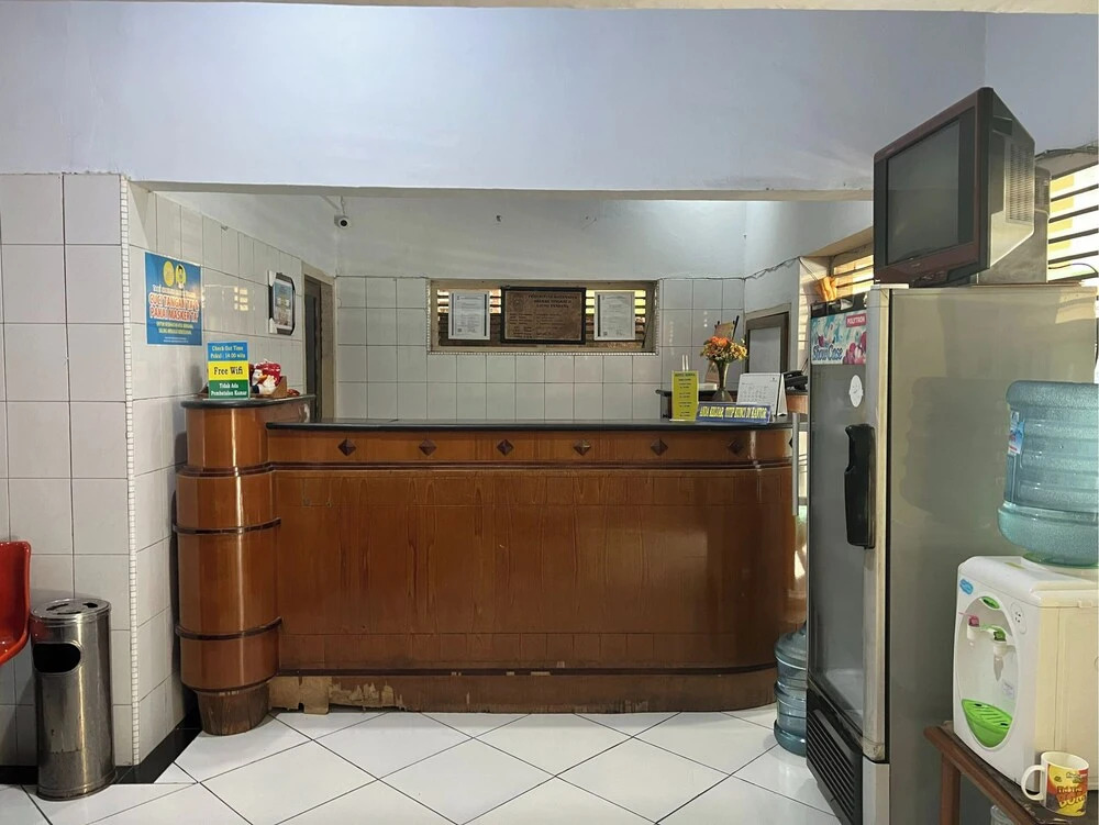 OYO 92675 Hotel Rosna