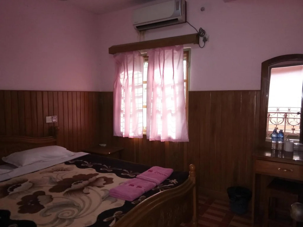 Pyinsa Rupa Guest House