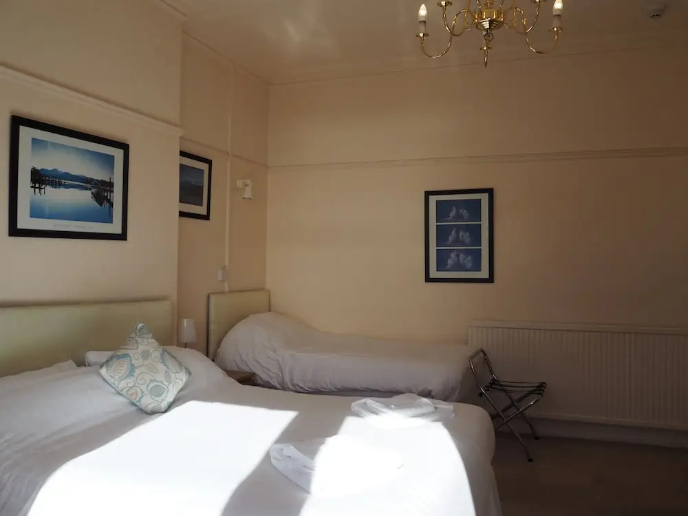 Thornleigh Hotel