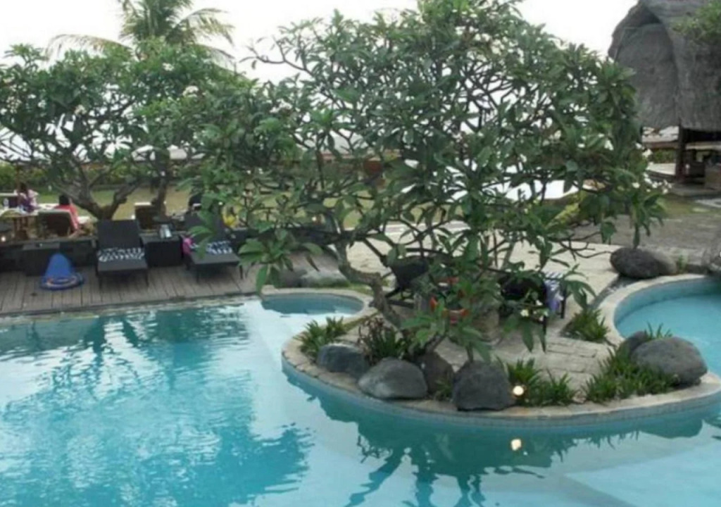 Grand Balisani Suites Hotel