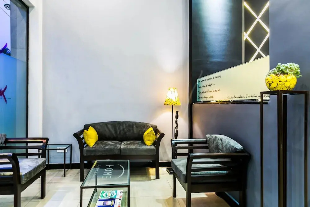 Home Residence Hotel