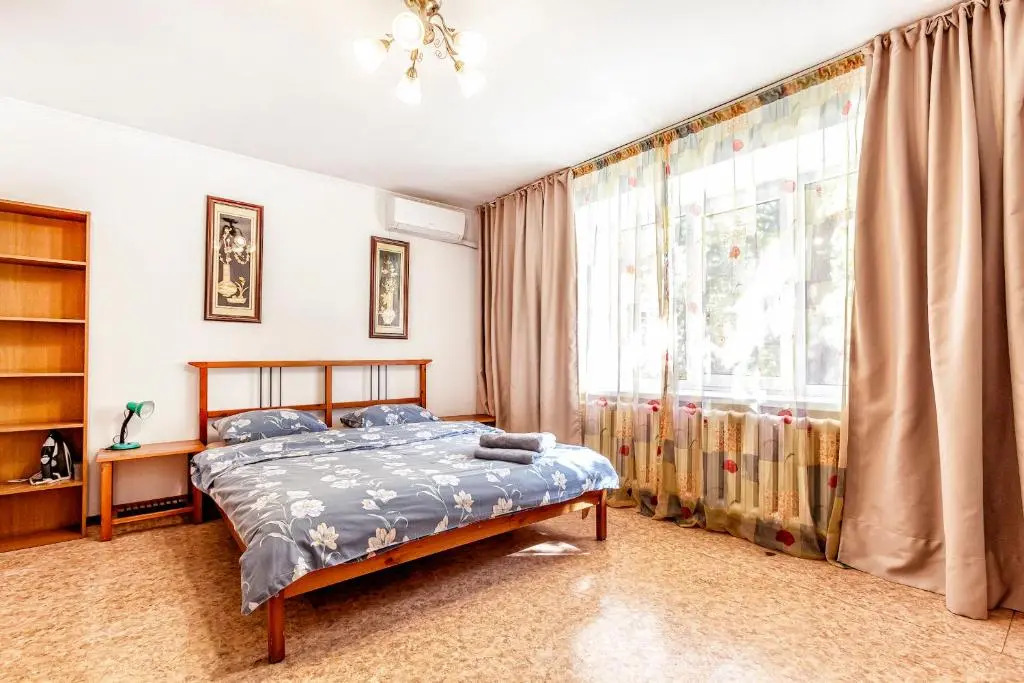 425 Apartamenty v Zolotom kvadrate v tsentre Otlichno podhodjat dlja komandirovannyh i turistov