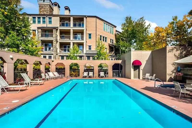 Woodrun 1 Bedroom Ski-In, Ski-Out Condo