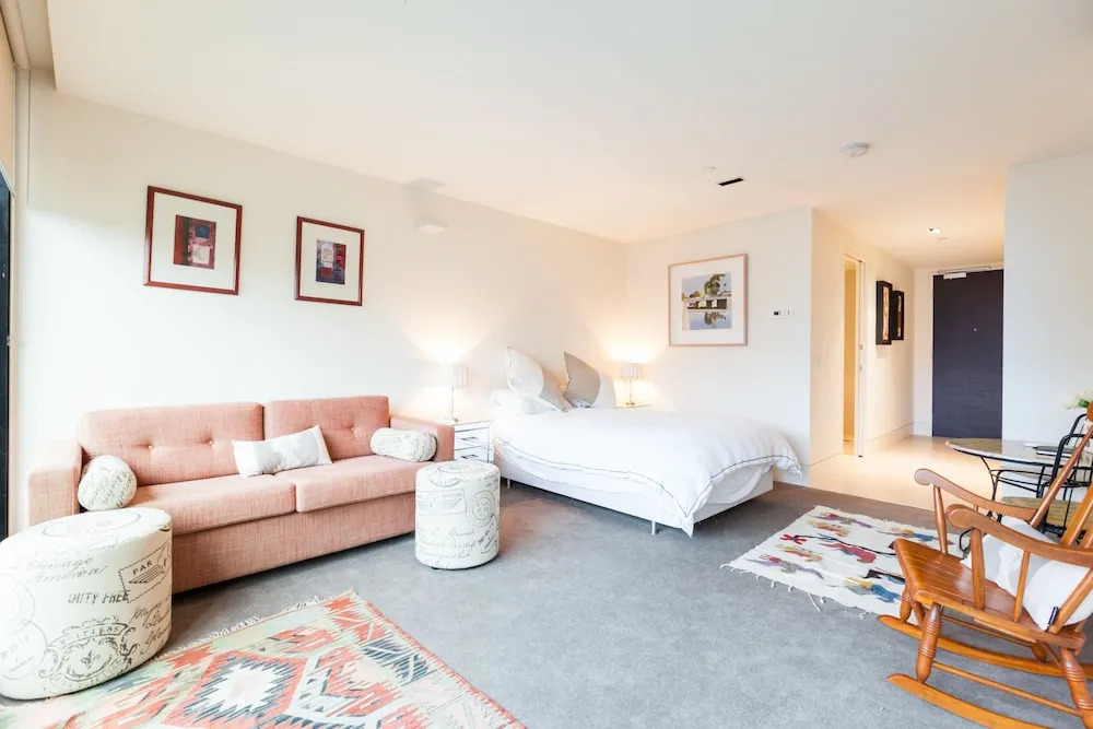 Celeste - Beyond a Room Private Apartments