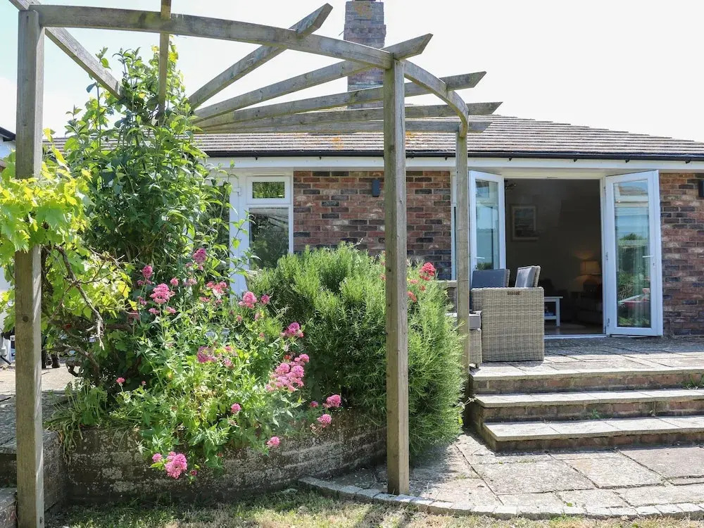 50 Harbour Road