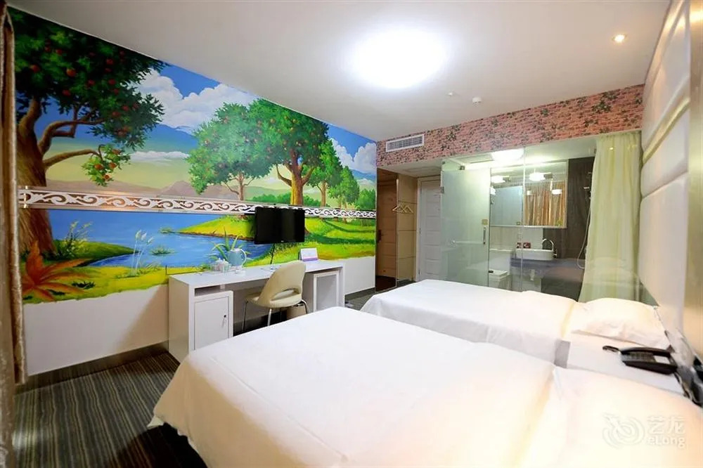 Sofitel Hotel Chain Theme