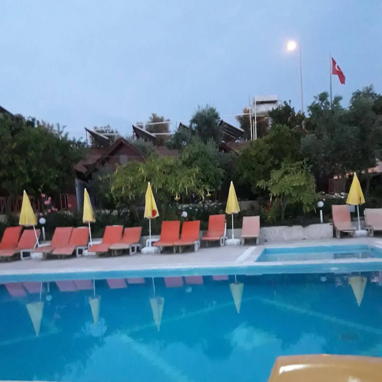 Bykara Motel