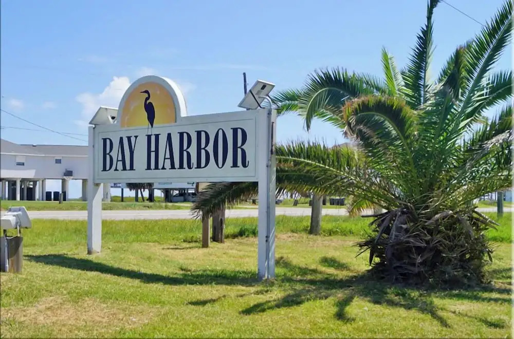 West Bay Getaway by Ryson Vacation Rentals