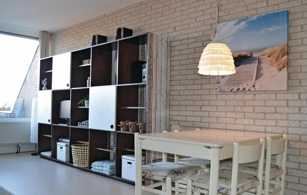 Beautiful Apartment in Bruinisse With 2 Bedrooms, Wifi and Indoor Swimming Pool
