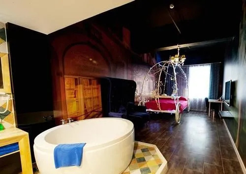 Tianjin Romantic Holiday Hot Spring Hotel