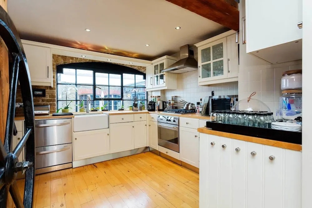 Warehouse Loft in London Bridge