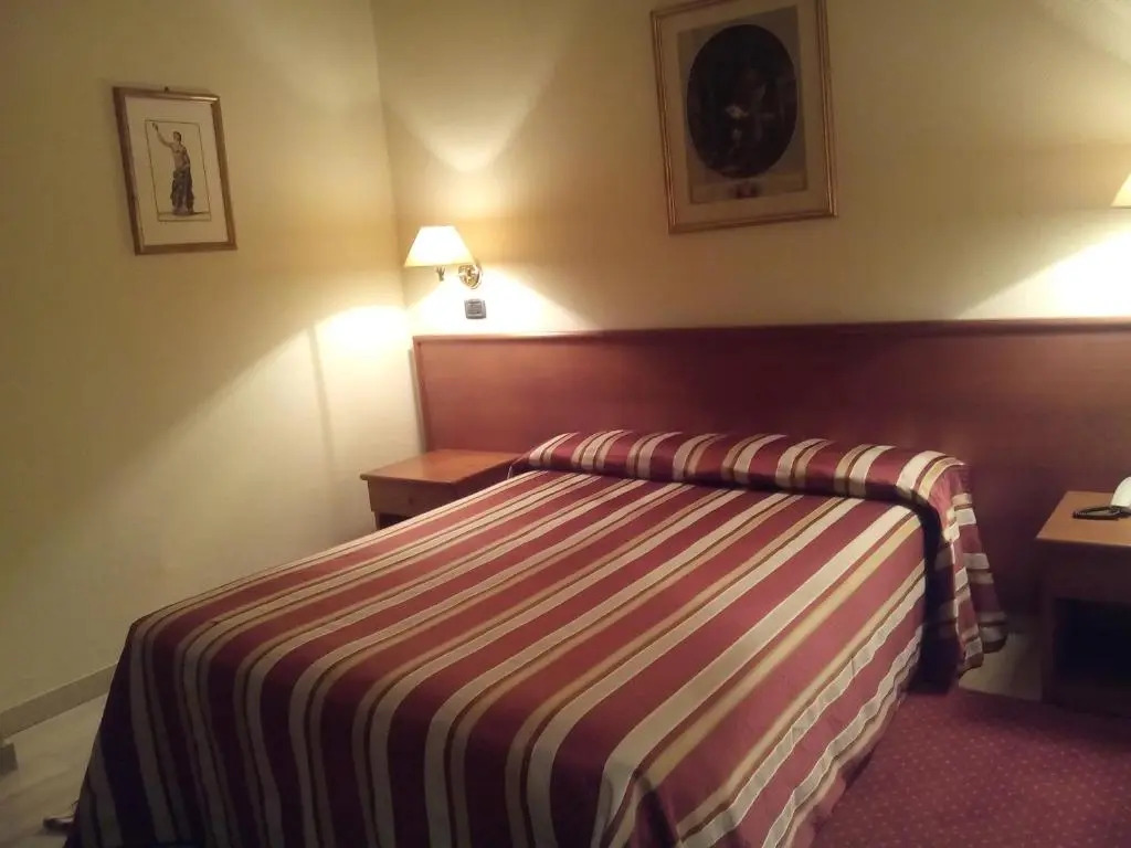 Hotel Select