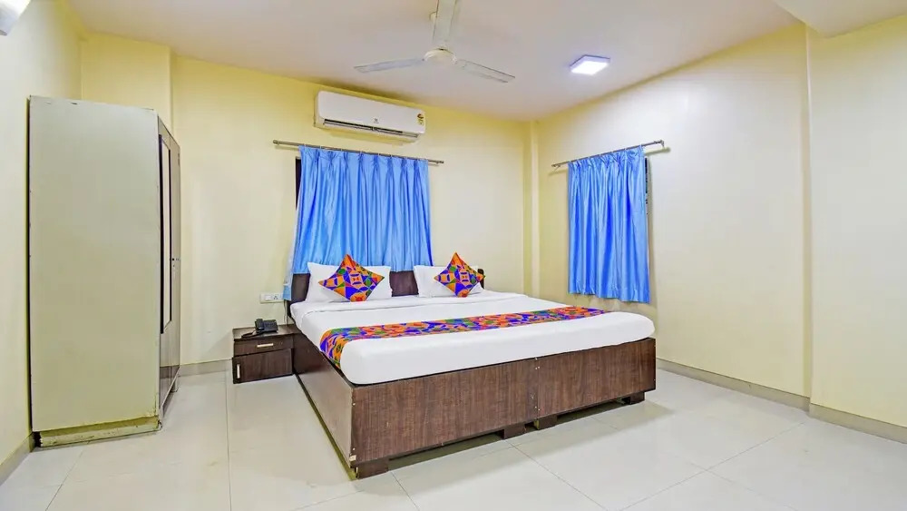 Fabhotel Executive pearl Inn - Nr Twin tower