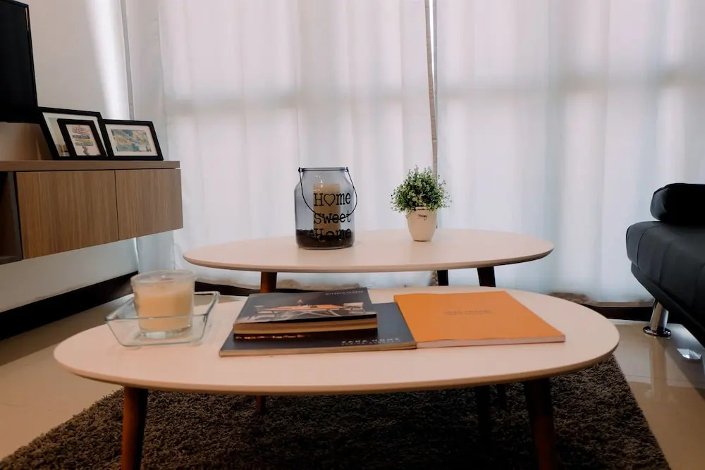 Modern Looks And Homey 2br Gallery West Apartment