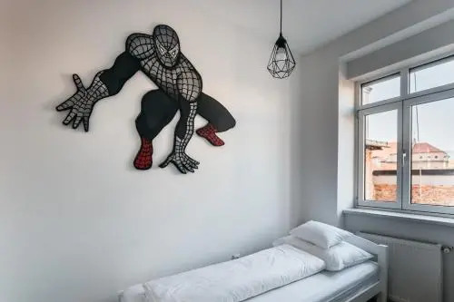 Bond Apartment