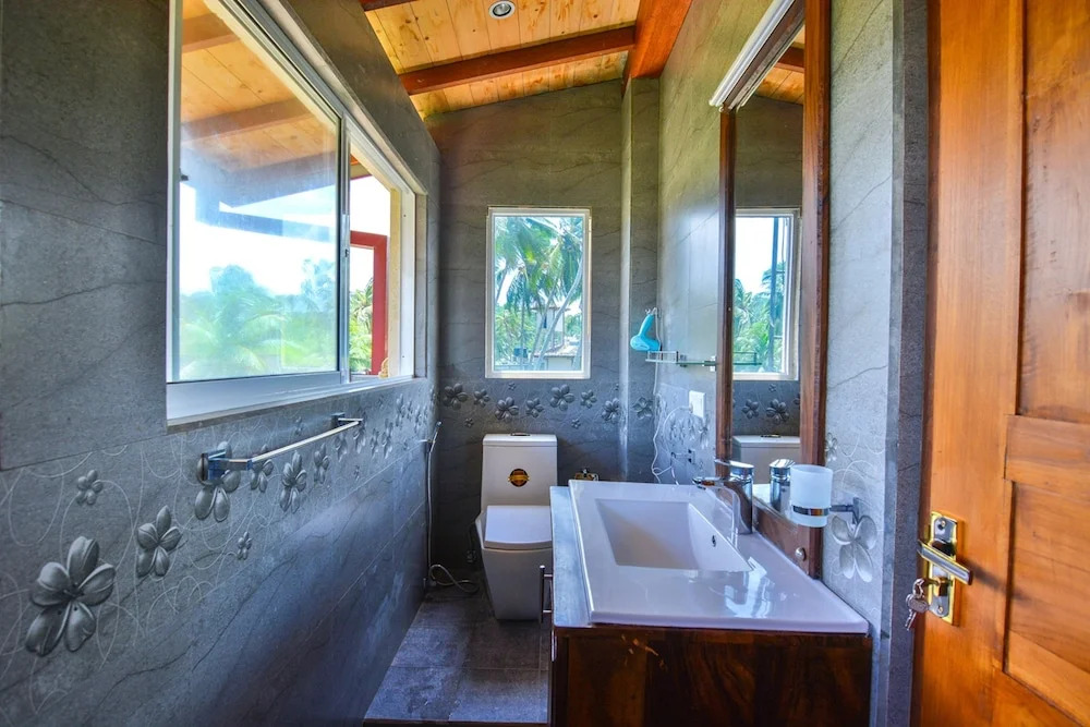 New Wave Beach Resort Unawatuna