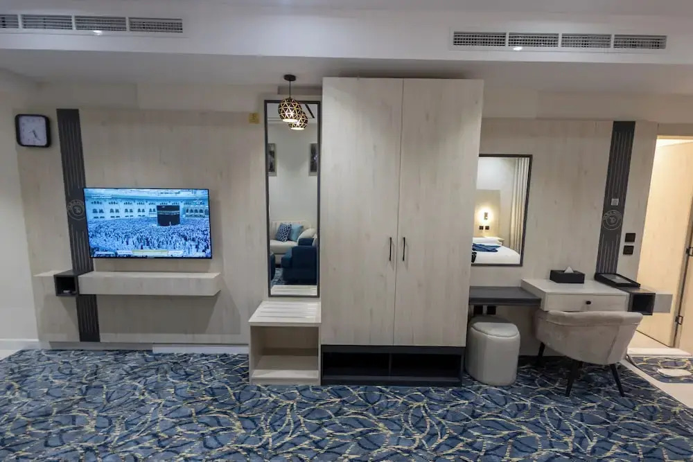 Tara Plus Hotel